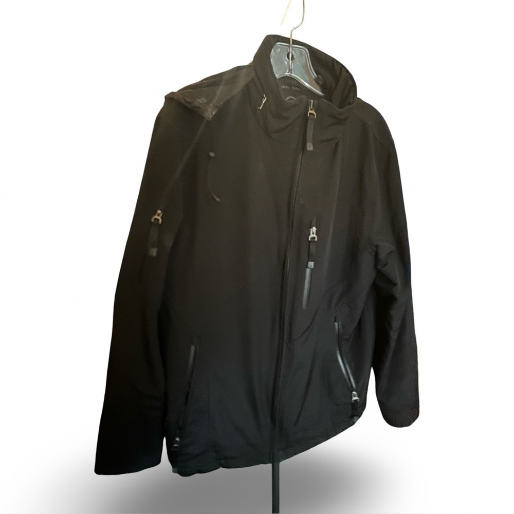 Tech Tumi Men's Black Jacket